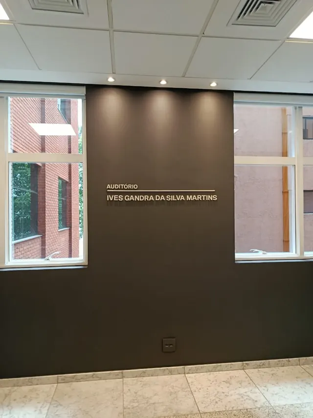 Pintura de ambiente corporativo — Almeida Reis